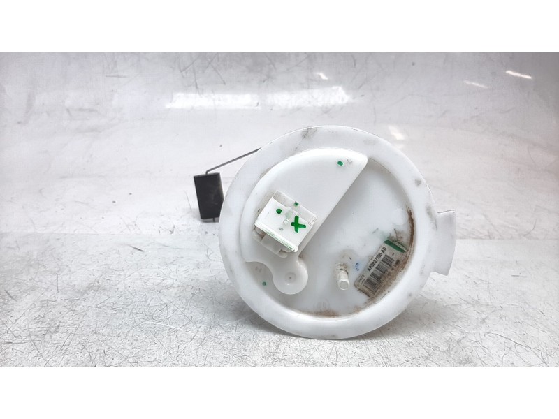 Recambio de bomba combustible para jeep compass ii 1.4 m-air cat referencia OEM IAM 68367970AB AR0037795AD 