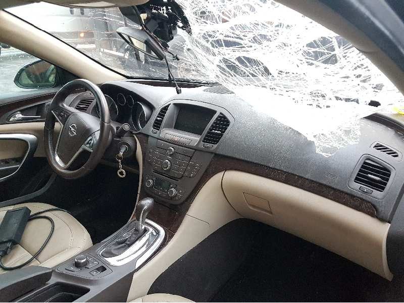 opel insignia berlina del año 2009