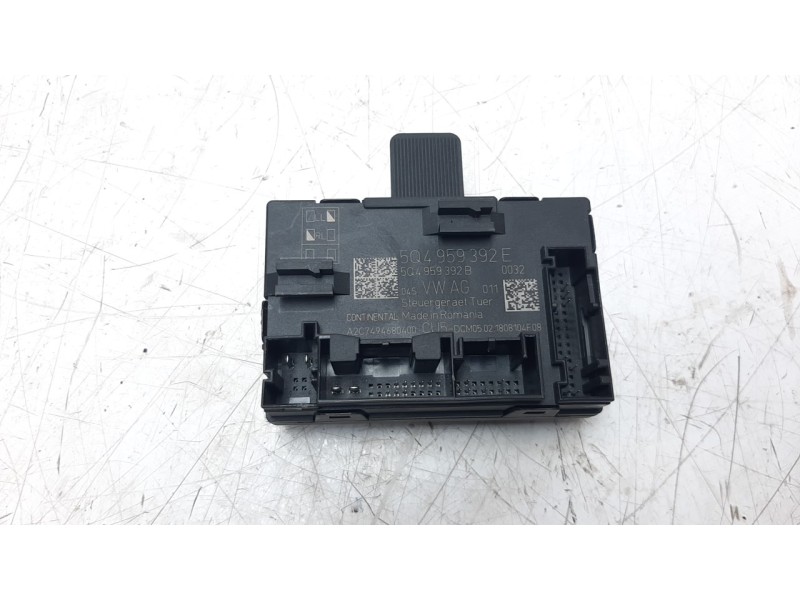 Recambio de modulo confort para seat leon (5f1) 1.2 tsi referencia OEM IAM 5Q4959392E  