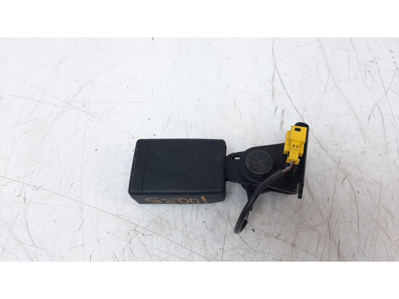 Recambio de cinturon seguridad trasero izquierdo para mercedes-benz clase cla (w117) shooting brake cla 200 d (117.908) referenc