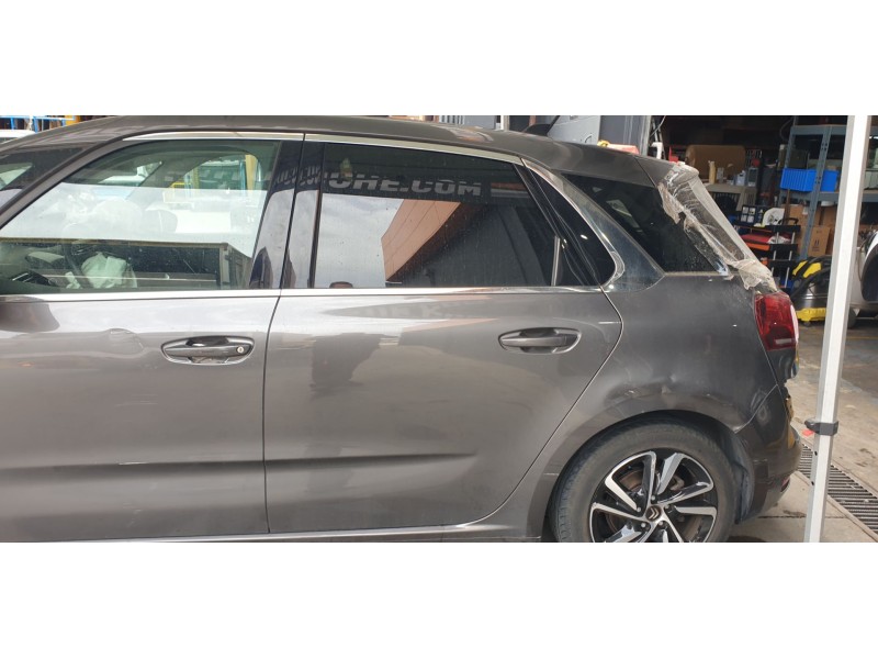 Recambio de puerta trasera izquierda para citroen c4 picasso feel referencia OEM IAM 9801573080  