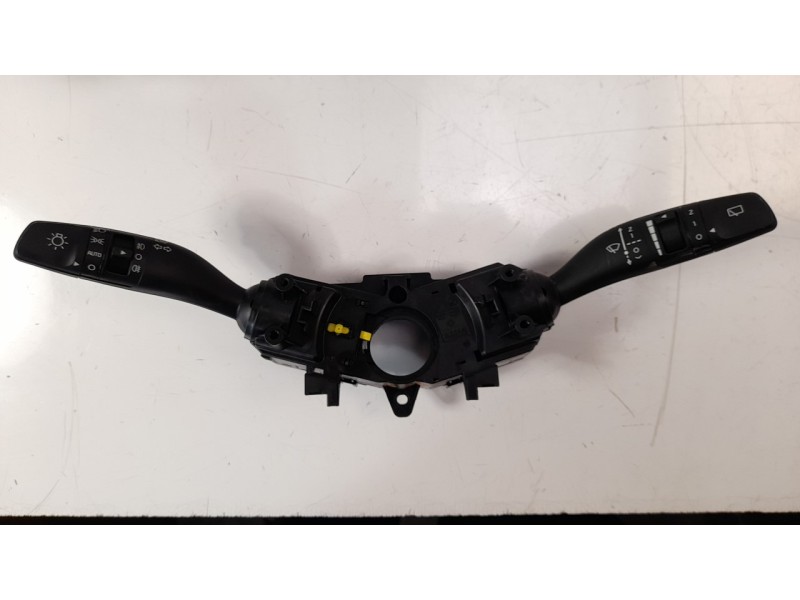 Recambio de mando multifuncion para kia xceed 1.0 tgdi cat referencia OEM IAM 93404J7950  