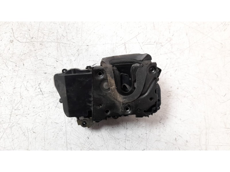 Recambio de cerradura puerta delantera izquierda para peugeot 607 (s1) básico referencia OEM IAM 9135G3  