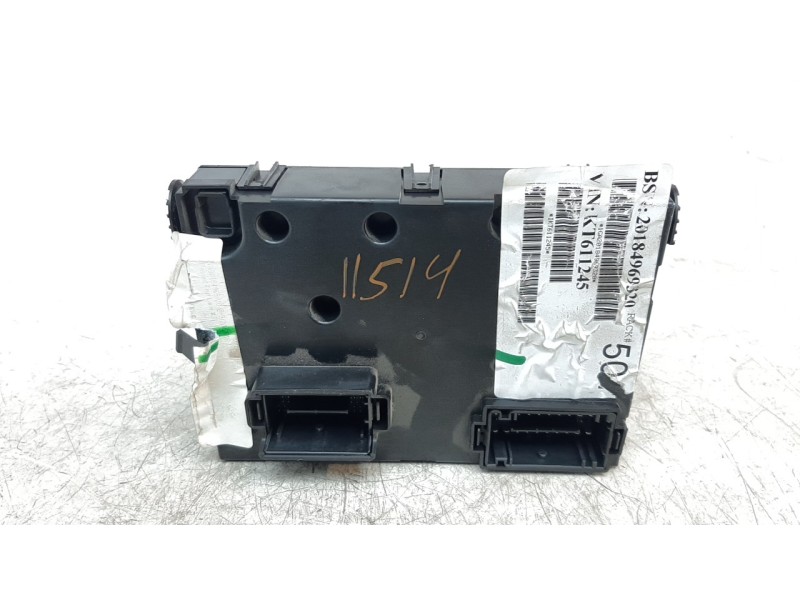 Recambio de caja reles / fusibles para jeep compass ii 1.4 m-air cat referencia OEM IAM 68409790AC  