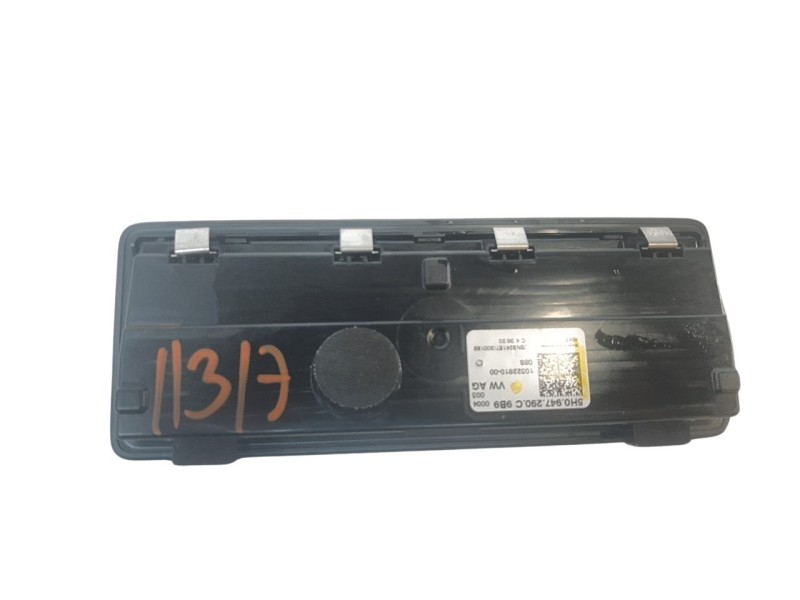 Recambio de luz interior para seat leon (kl1) 1.5 16v etsi act referencia OEM IAM 5H0947290C  
