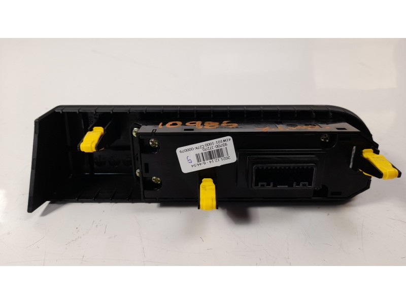 Recambio de mando multifuncion para kia xceed 1.0 tgdi cat referencia OEM IAM 93700J7270  