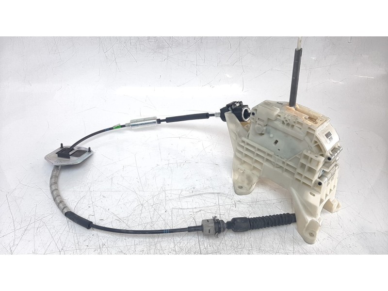 Recambio de palanca cambio para kia niro referencia OEM IAM 46701D4430  