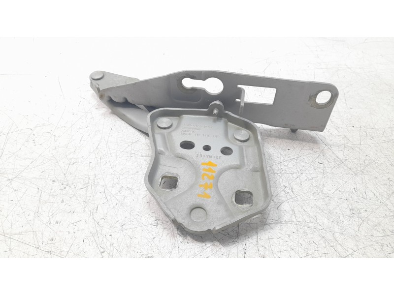 Recambio de bisagra capo derecha para volvo xc 40 1.5 cat referencia OEM IAM 32297490  