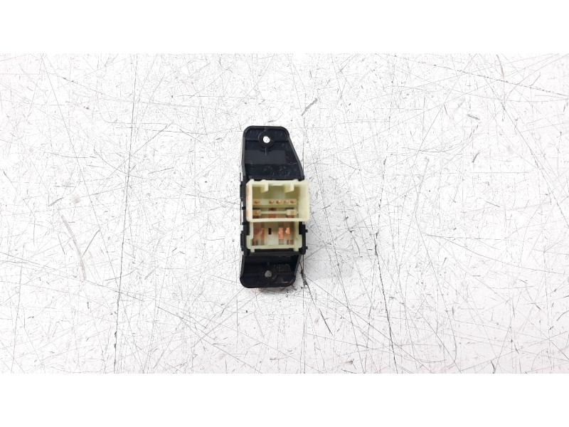 Recambio de mando elevalunas trasero izquierdo para hyundai kona 1.0 tgdi cat referencia OEM IAM 93576J9000  