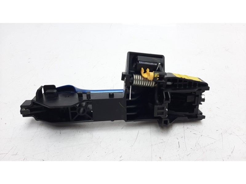 Recambio de maneta exterior delantera derecha para kia xceed 1.0 tgdi cat referencia OEM IAM 82661J7000  