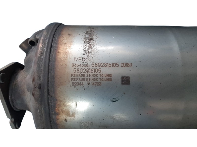 Recambio de catalizador para iveco daily furgón 2.3 diesel referencia OEM IAM 5802816105  