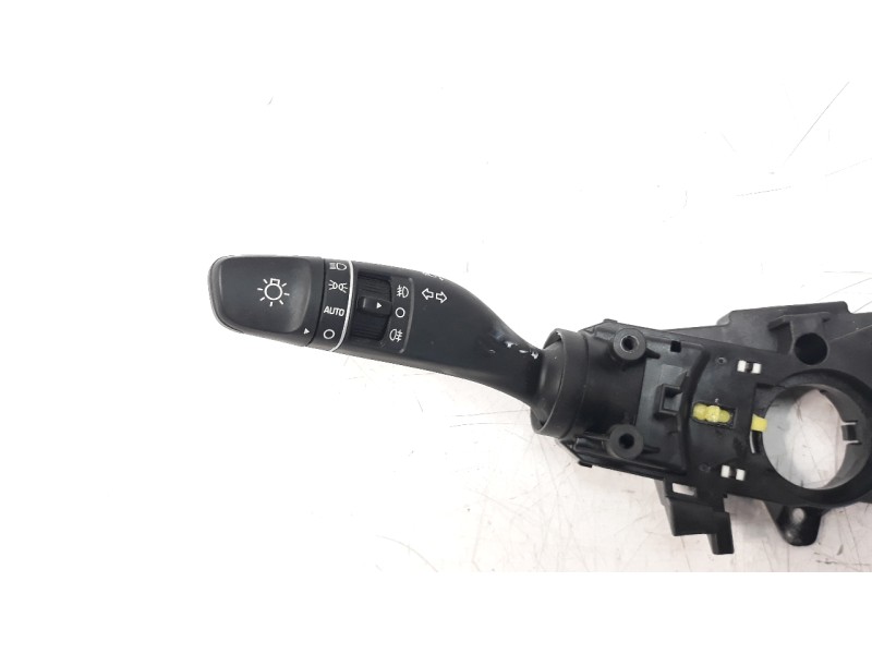 Recambio de mando multifuncion para hyundai kona 1.0 tgdi cat referencia OEM IAM 93404J9850  