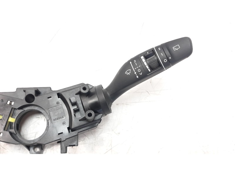 Recambio de mando multifuncion para hyundai kona 1.0 tgdi cat referencia OEM IAM 93404J9850  