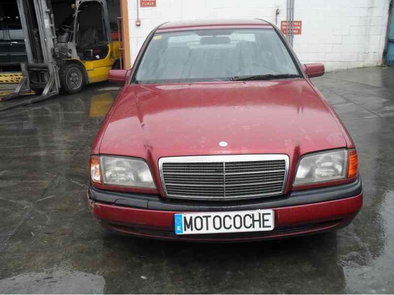 mercedes-benz clase c (w202) berlina del año 1993