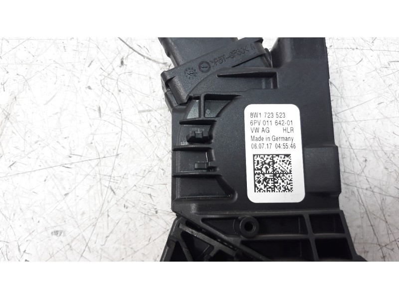 Recambio de potenciometro pedal para audi a4 avant (8w5) sport edition referencia OEM IAM 8W1723523  