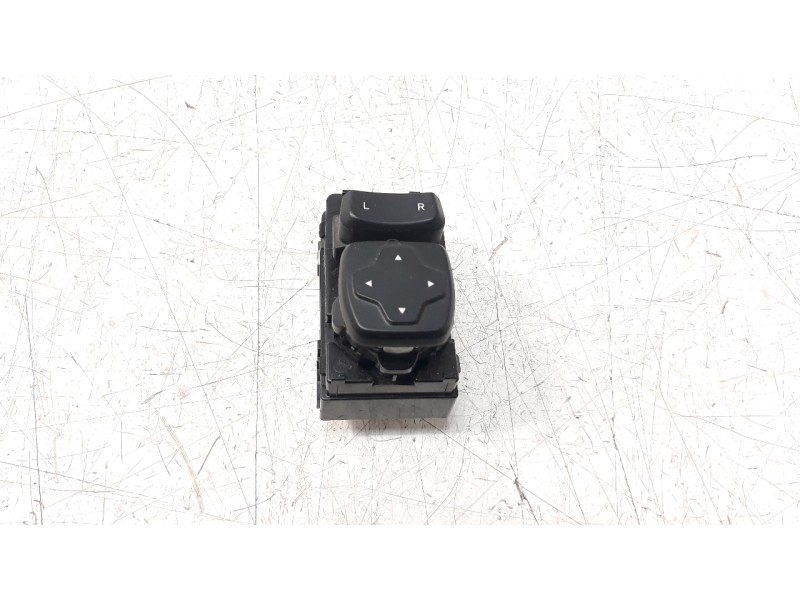 Recambio de mando retrovisor para hyundai kona 1.0 tgdi cat referencia OEM IAM 3K548A100  