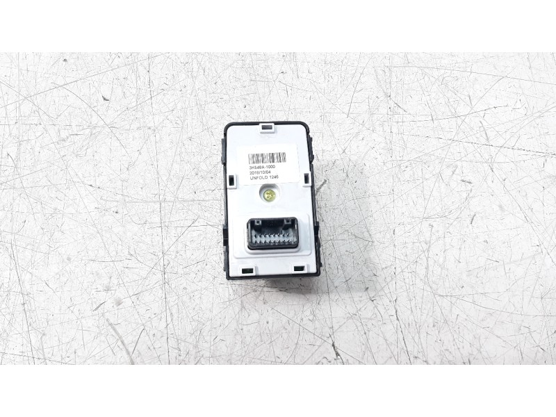 Recambio de mando retrovisor para hyundai kona 1.0 tgdi cat referencia OEM IAM 3K548A100  