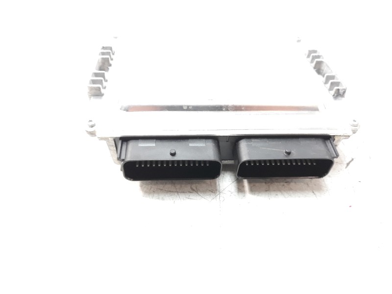 Recambio de centralita motor uce para dacia jogger expression jogger referencia OEM IAM 169103801R  