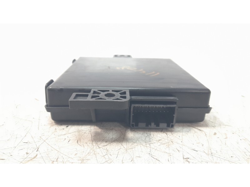 Recambio de modulo electronico para jeep compass ii business 4x2 referencia OEM IAM P68462435AA  