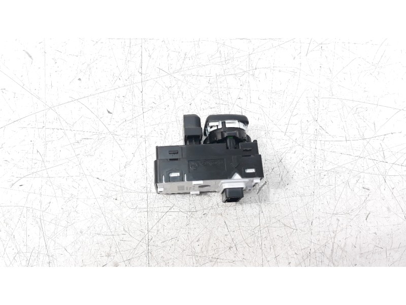 Recambio de mando retrovisor para hyundai kona 1.0 tgdi cat referencia OEM IAM 3K548A100  