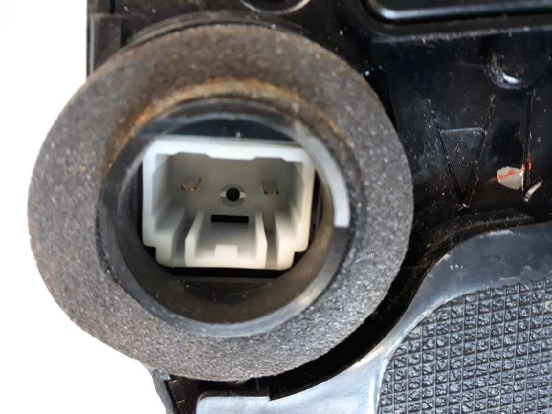 Recambio de cerradura puerta trasera izquierda para toyota prius (nhw20) 1.5 cat referencia OEM IAM   