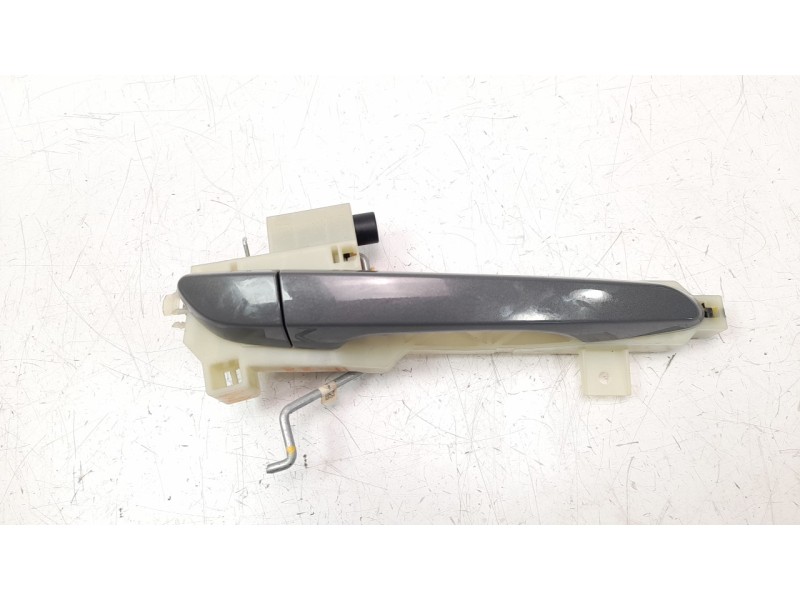 Recambio de maneta exterior delantera derecha para hyundai kona 1.0 tgdi cat referencia OEM IAM 82661J9000  