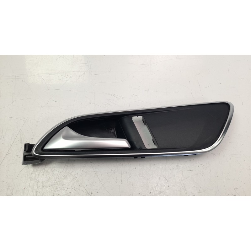 Recambio de maneta interior delantera izquierda para mercedes-benz clase cla (w117) shooting brake cla 200 d (117.908) referenci