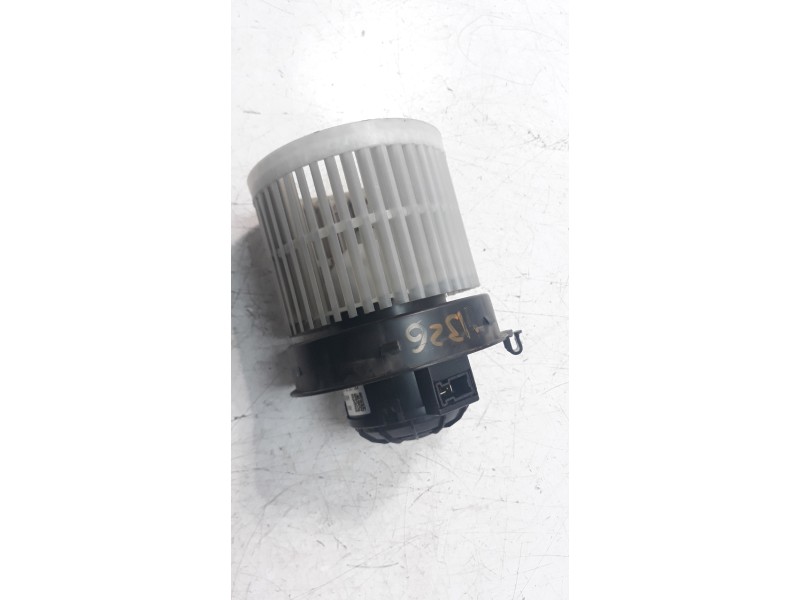 Recambio de ventilador calefaccion para dacia spring electric comfort referencia OEM IAM 210111A0362  
