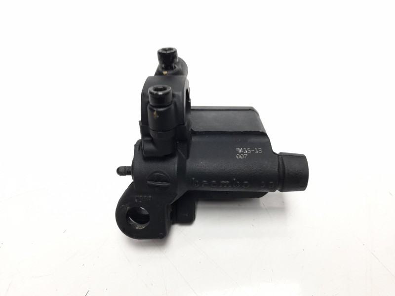 Recambio de bomba embrague para ducati scrambler 1100 scrambler 1100 referencia OEM IAM 63040791A  