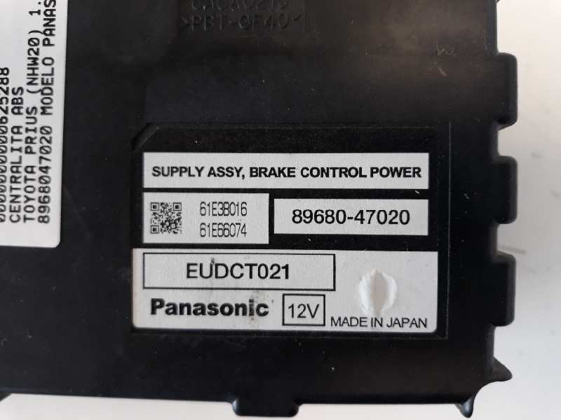 Recambio de centralita abs para toyota prius (nhw20) 1.5 cat referencia OEM IAM 8968047020  