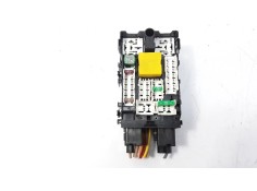 Recambio de caja reles / fusibles para citroen c4 lim. feel edition referencia OEM IAM 9665492680  