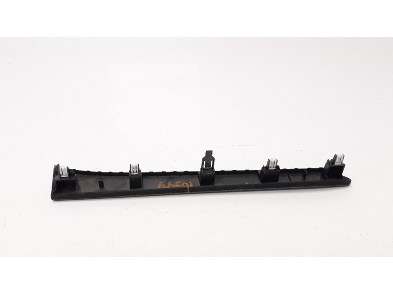 Recambio de moldura para nissan x-trail (t32) 1.6 dci turbodiesel cat referencia OEM IAM 684114BA0A  