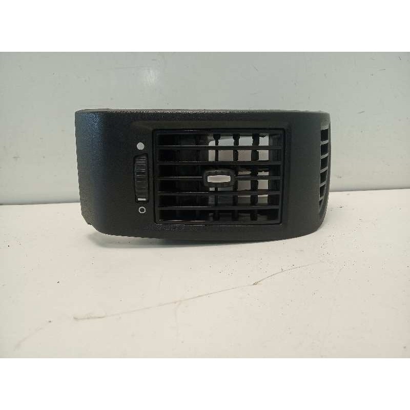 Recambio de rejilla aireadora para peugeot boxer caja cerr. techo elevado (bat.3450)(335)(2007 =>) hdi (335) referencia OEM IAM 