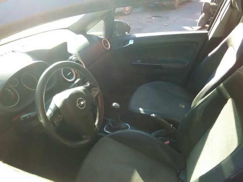 opel corsa d del año 2007