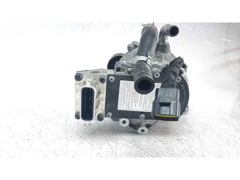 Recambio de alternador para kia niro referencia OEM IAM 3739003900  