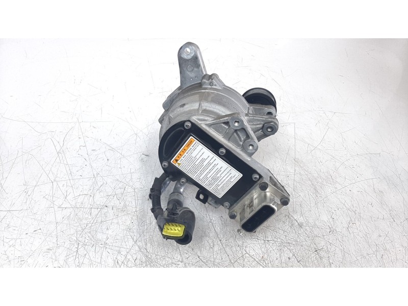 Recambio de alternador para kia niro referencia OEM IAM 3739003900  