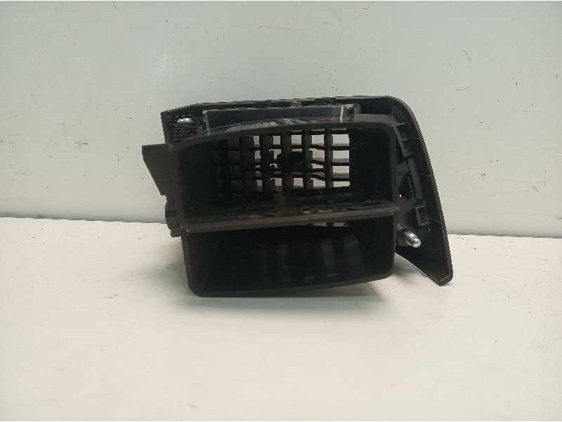 Recambio de rejilla aireadora para peugeot boxer caja cerr. techo elevado (bat.3450)(335)(2007 =>) hdi (335) referencia OEM IAM 