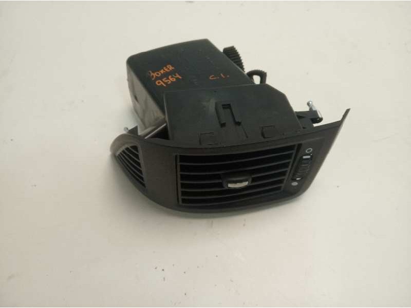 Recambio de rejilla aireadora para peugeot boxer caja cerr. techo elevado (bat.3450)(335)(2007 =>) hdi (335) referencia OEM IAM 