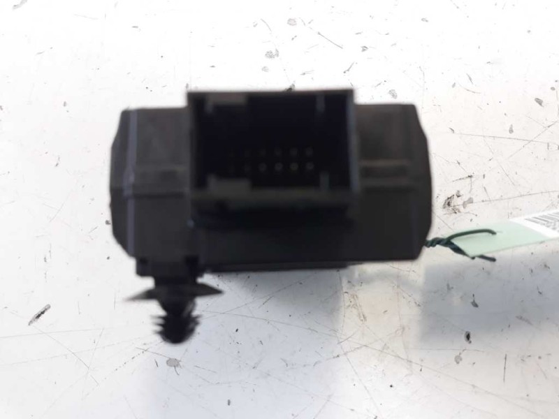 Recambio de modulo electronico para peugeot 5008 premium referencia OEM IAM 9807299980  