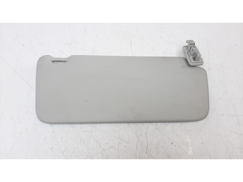 Recambio de parasol izquierdo para mercedes-benz clase cla (w117) shooting brake cla 200 d (117.908) referencia OEM IAM VA17681