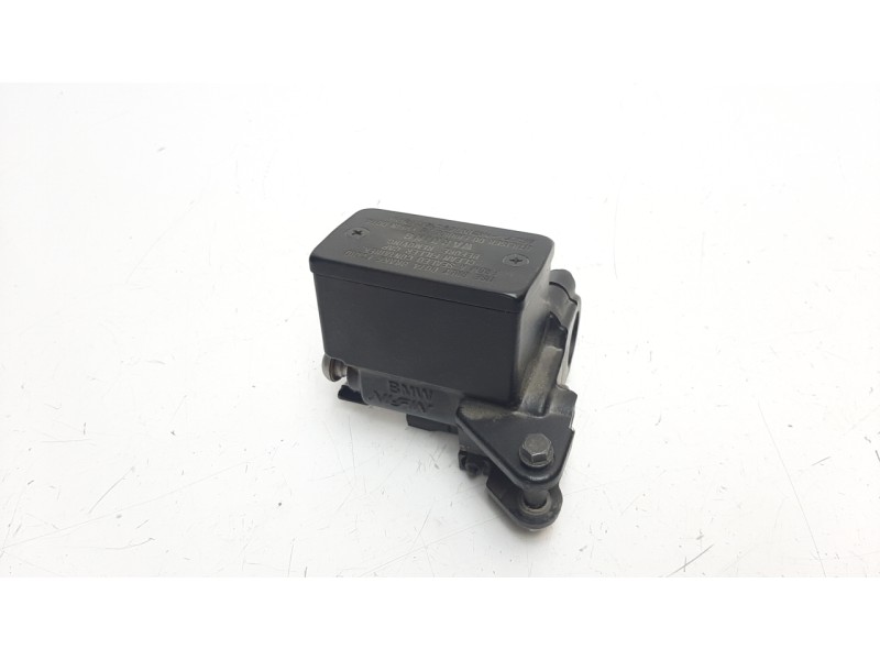 Recambio de bomba freno para bmw c 650 sport referencia OEM IAM 32727725222  