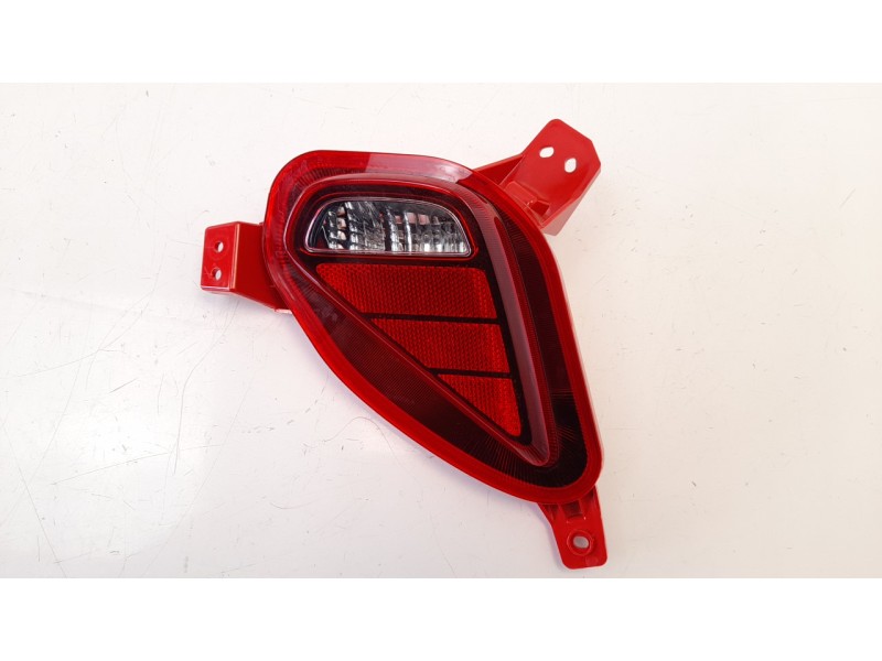 Recambio de piloto trasero derecho paragolpes para kia xceed 1.0 tgdi cat referencia OEM IAM 92406J7300  