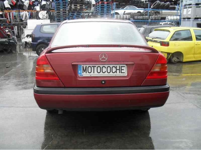 mercedes-benz clase c (w202) berlina del año 1993