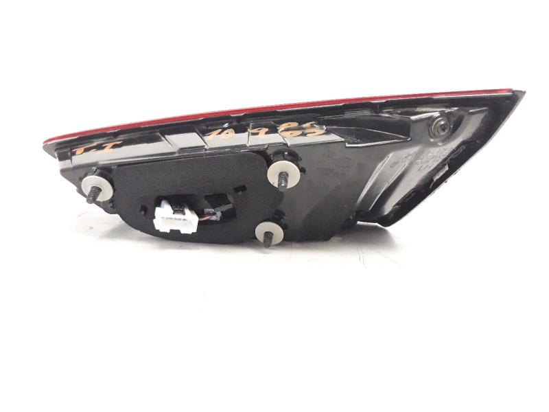 Recambio de piloto trasero izquierdo interior para kia xceed 1.0 tgdi cat referencia OEM IAM 92403J7350  