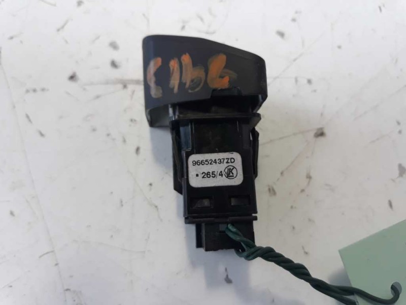 Recambio de interruptor para peugeot 5008 premium referencia OEM IAM 96652437ZD  