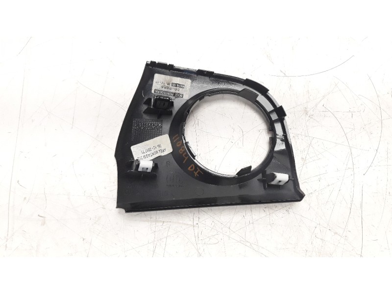 Recambio de moldura para fiat nuova 500 (150) 1.2 cat referencia OEM IAM 735627501LHD  