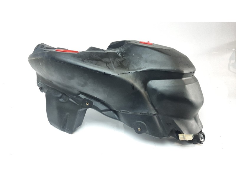 Recambio de deposito combustible para ducati multistrada v2 referencia OEM IAM 58612291A  