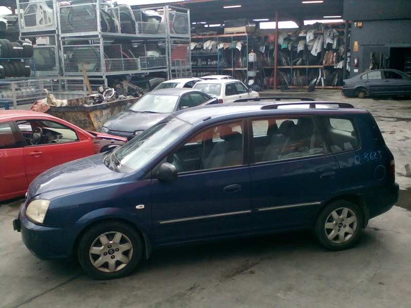 kia carens del año 2003