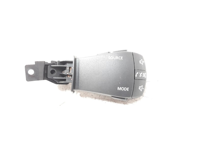 Recambio de mando multifuncion para dacia jogger expression jogger referencia OEM IAM 255522187R  