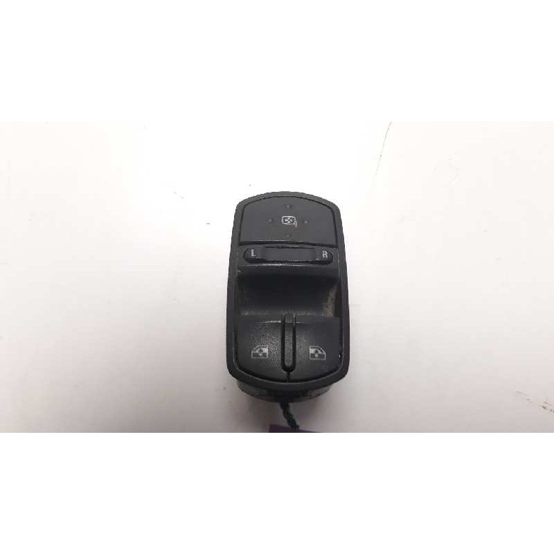 Recambio de mando elevalunas delantero izquierdo para opel corsa d 1.3 16v cdti referencia OEM IAM 13258521AA  